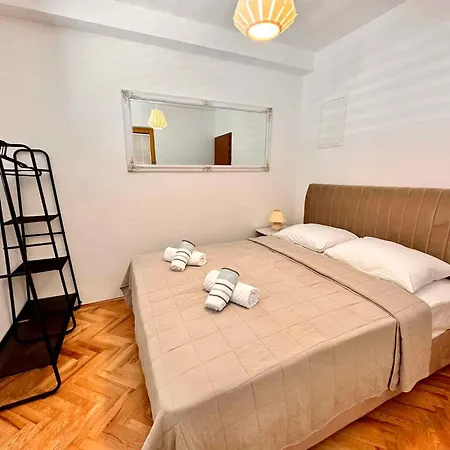 Lägenhet In 44151 Crikvenica