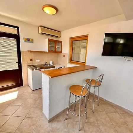 Apartment In 44151 Crikvenica
